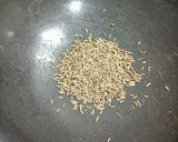 तिळाची चटणी (tilachi chutney recipe in marathi) रेसिपी स्टेप 2 फोटो 