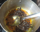 A picture of step 8 of Ẹfọ riro.