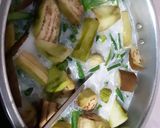 Foto langkah ke 1 dari resep Sayur Lodeh Terong.
