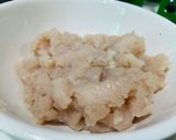 รูปขั้นตอนการทำที่ 1 ของ ทอดมันอกไก่คลีน