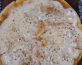 Foto del paso 9 de la receta: Pizzas caseras de tomate y de cebollas