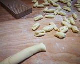 Foto del passaggio 1 della ricetta 🌿🐚Gnocchetti sardi con crema di ceci, cozze e rosmarino🐚 🌿