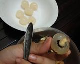Hình bước làm 2 của món Chè long nhãn hạt sen + làm thạch đen bằng bột pha sẵn