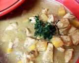 A picture of step 7 of My Coconut Yellow Curried Chicken & Mango 😘.