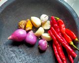 Foto langkah ke 2 dari resep 30. Ayam Suwir Petai Kemangi.