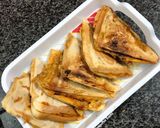 A picture of step 5 of Potato sandwich with leftover chicken.