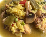 Foto del paso 6 de la receta: Arroz caldoso con setas, verduras y carne, facilito!!