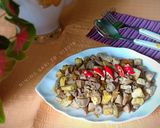 Foto langkah ke 6 dari resep Tumis pedas manis tahu, jamur, ampela hati ayam.