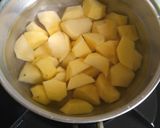 Foto langkah ke 1 dari resep Potato cheese ball.
