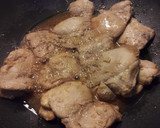 Foto del paso 4 de la receta: Pollo en salsa de soya🌹