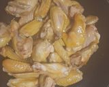 Foto del paso 1 de la receta Tomatá extremeña con alitas de pollo