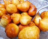 A picture of step 1 of Puff puff.
