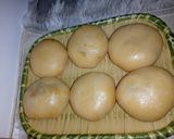 A picture of step 14 of Spicy Meat Bun.