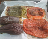 Foto del paso 1 de la receta: Ensalada de pimientos y berenjena asados