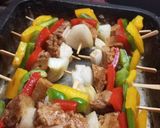 Foto del paso 3 de la receta: Mini brochettes cumpleañeras