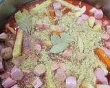 Foto del paso 2 de la receta: Guisito rápido de salchichas y papas