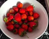 Une image de l'étape 1 de Coulis de fraises.