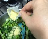 Foto del paso 3 de la receta: Ensalada caliente de sobritas