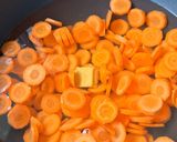 Une image de l'étape 1 de Flans de carottes 🥕.
