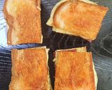 Foto langkah ke 5 dari resep Simple Breakfast Toast.
