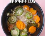 Foto langkah ke 4 dari resep Bening Oyong Bumbu Iris.