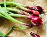Hình bước làm 1 của món Củ Hành Tươi Ngâm Chua Ngọt