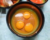 Hình bước làm 2 của món Trứng Chiên Bọt Biển