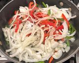 A picture of step 4 of Ropa Vieja.