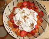 Foto del paso 2 de la receta Fresas y mandarinas frescas con cereales de chocolate