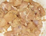 A picture of step 4 of Chicken Teriyaki Noodles.