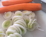 Foto del paso 3 de la receta: Crema ligera de mejillón y bacalao