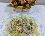 A picture of step 3 of Mexican salad.