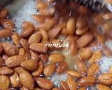 عکس مرحله 2 از دستور بادام شور (بو دادن بادام خام)