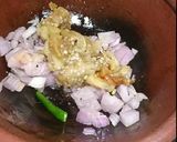 A picture of step 4 of Baingan Bharta (वांग्याचे भरीत).