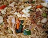 Foto langkah ke 10 dari resep Mie Goreng  Sederhana.