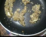A picture of step 1 of Shahi Angoor Curry.