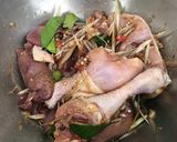 รูปขั้นตอนการทำที่ 3 ของ ไก่นึ่งสมุนไพร