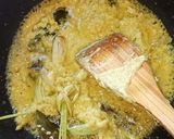 Foto langkah ke 2 dari resep Ayam Serundeng atau ayam lengkuas.