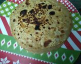 A picture of step 3 of Paneer pratha.