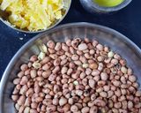 A picture of step 1 of Peanuts laddu.