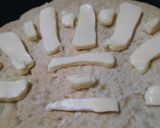 Foto del paso 4 de la receta: Pizza sencilla (1) con amigos