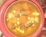 Foto del paso 4 de la receta: Guiso de garbanzos con chorizo colorado y carne
