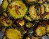 উচ্ছে আলু ভাজা(ucche aloo bhaja recipe in Bengali) রেসিপি ধাপ - 4 ছবি