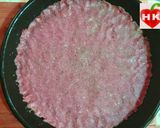 A picture of step 5 of Kibbeh bil Sanieh (Baked Kibbeh in a Tray).