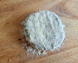 A picture of step 4 of Bathua Lachcha Paratha.