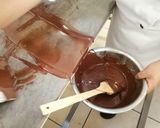 Foto del paso 2 de la receta: Bombones de chocolate rellenos