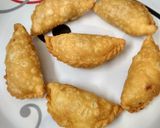 ઘૂઘરા(Ghughra Recipe in Gujarati) રેસીપી સ્ટેપ5ફોટો