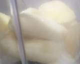 Banana apple shake with strawberry icecream recipe step 1 photo