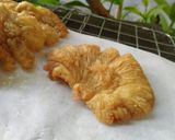 Foto langkah ke 1 dari resep Jamur crispy.