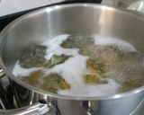 A picture of step 5 of Tuna pasta .